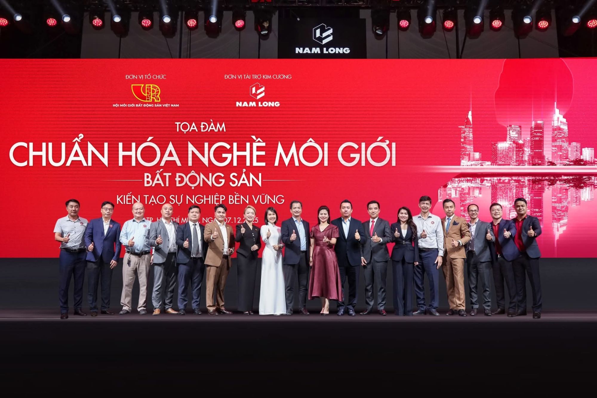 VISIONARY HOMES ĐỒNG HÀNH CÙNG CHUẨN HÓA NGHỀ MÔI GIỚI BẤT ĐỘNG SẢN